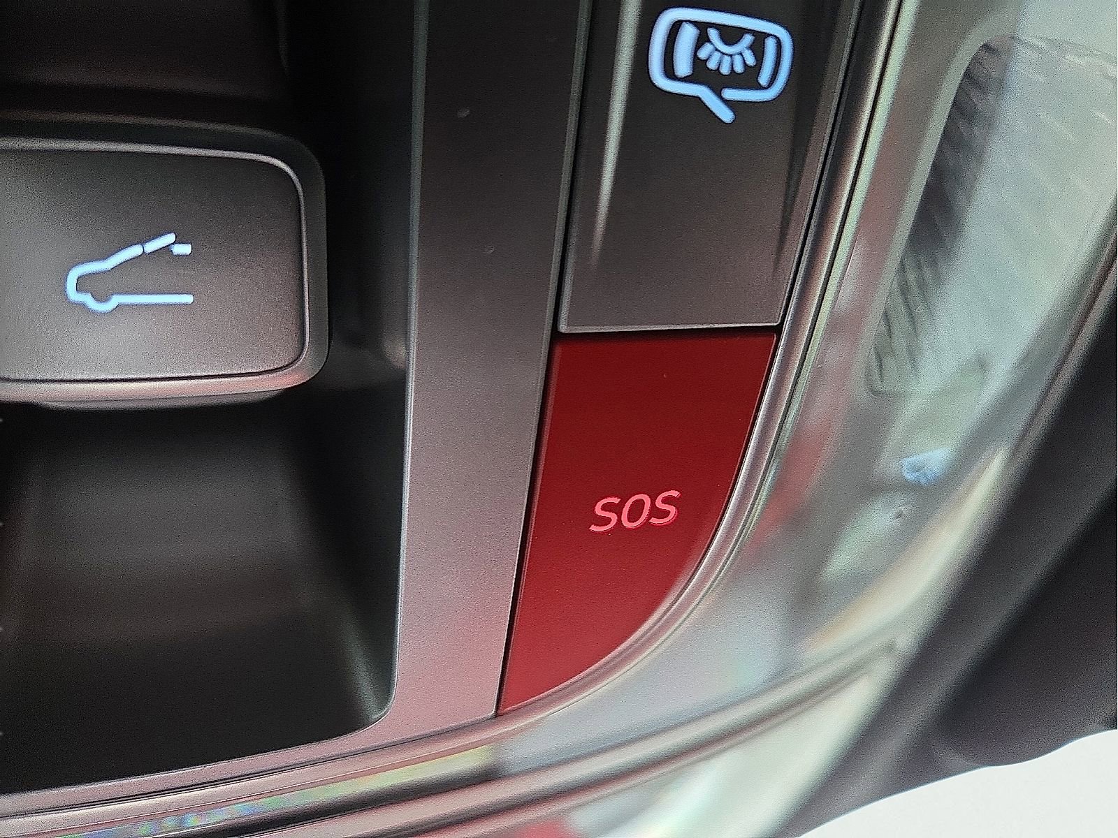 Used 2023 Genesis GV70 3.5T Sport w/ Sport Prestige Package image 22