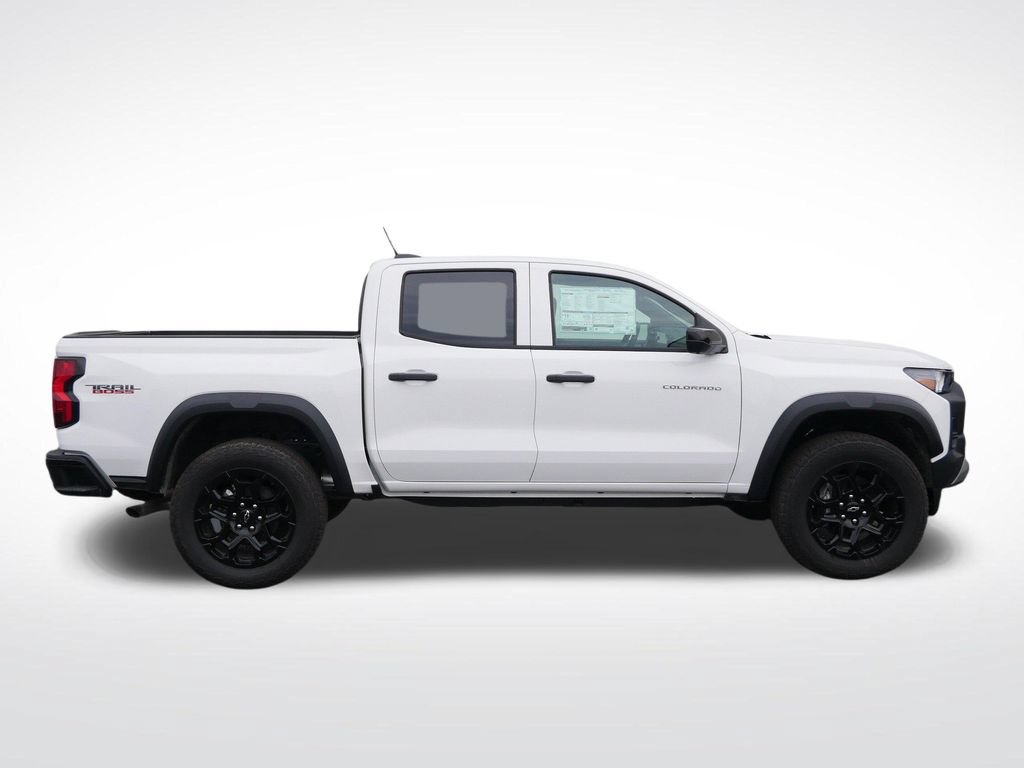 New 2026 Chevrolet Colorado Trail Boss AWD/4WD image 2