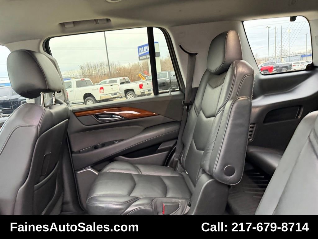 Used 2018 Cadillac Escalade Premium Luxury image 58