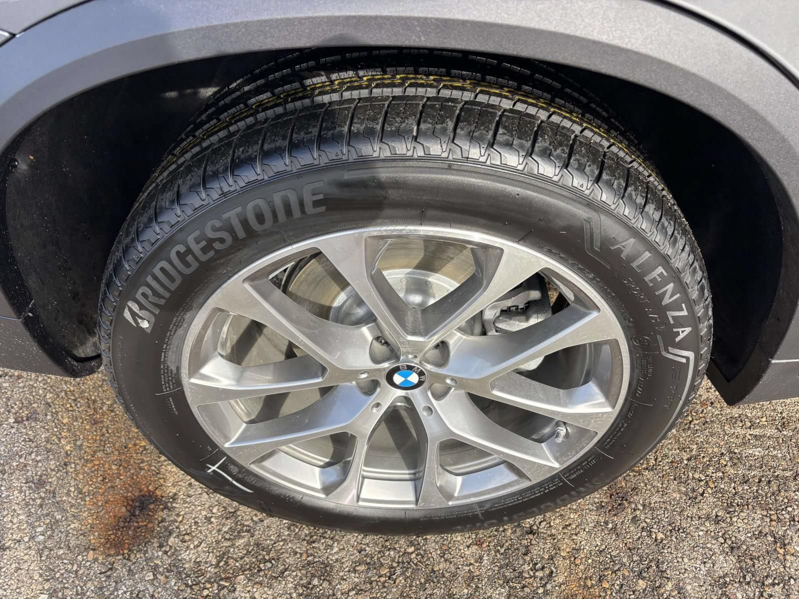 Used 2026 BMW X5 xDrive40i w/ Climate Comfort Package AWD/4WD image 10