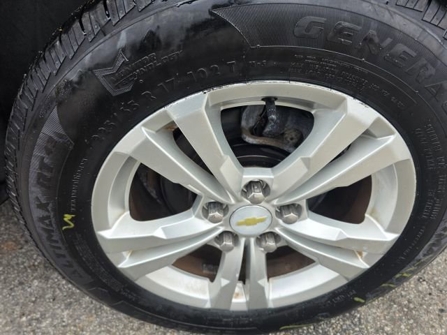 Used 2010 Chevrolet Equinox LT w/ Vehicle Interface Package image 10