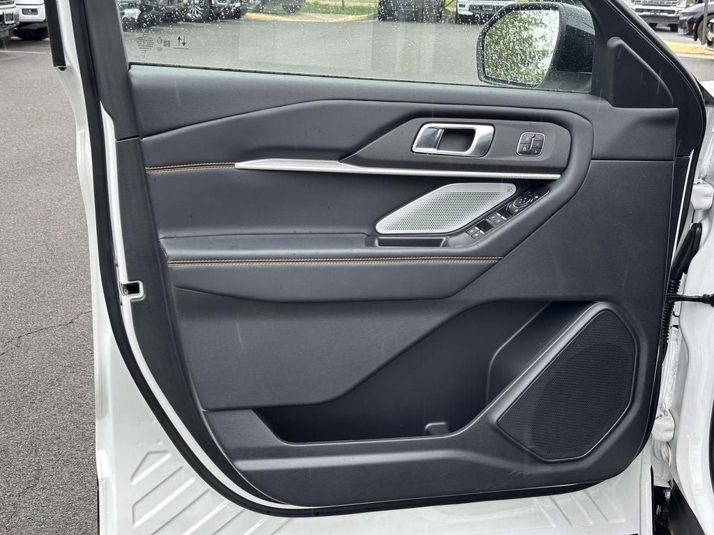 New 2026 Ford Explorer Tremor w/ Tremor Ultimate Package AWD/4WD image 9