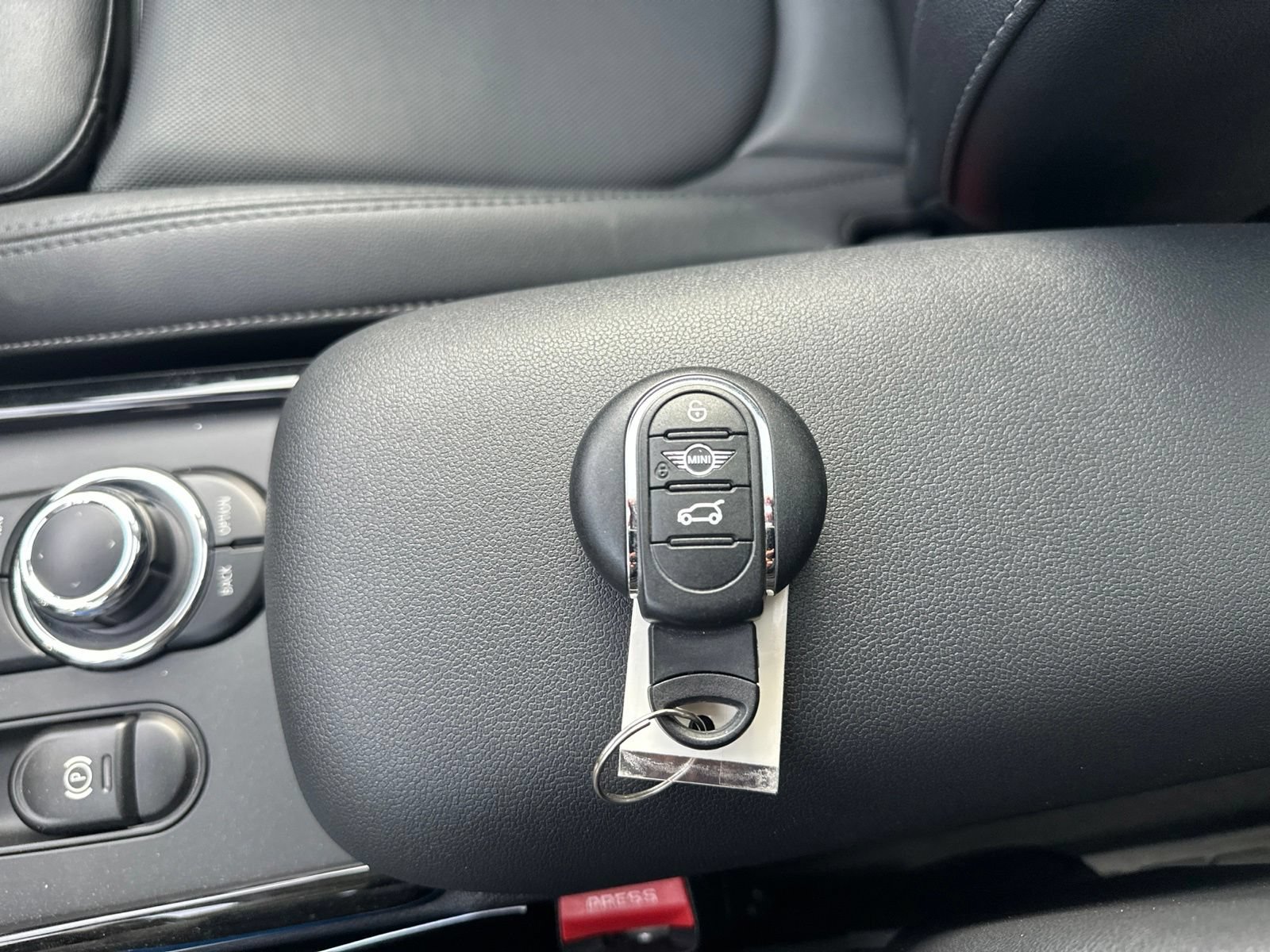 Used 2023 MINI Cooper Clubman S w/ Premium Package FWD image 80