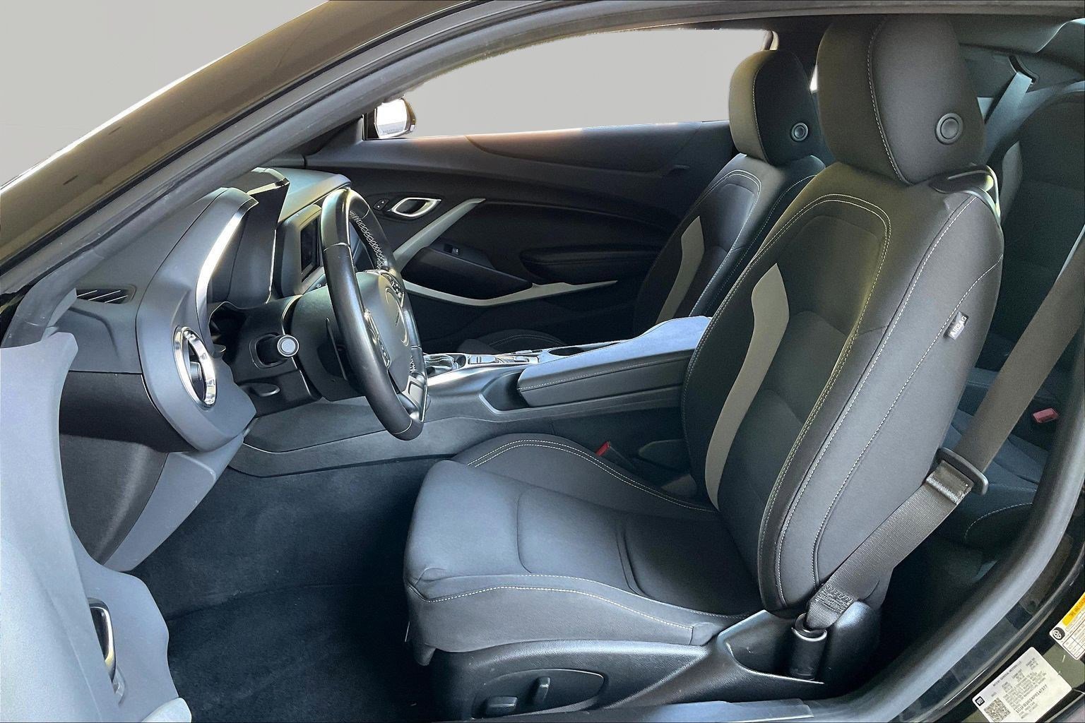 Used 2023 Chevrolet Camaro LT RWD image 19