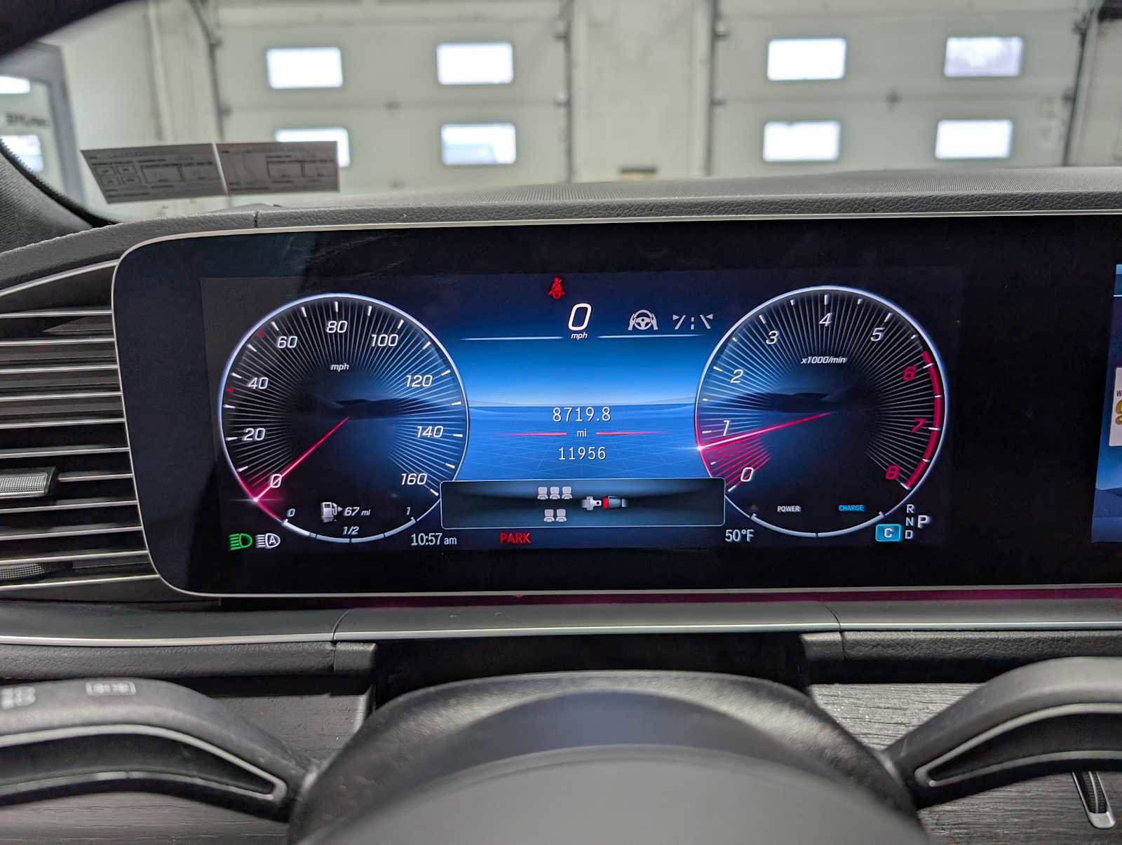 Certified 2025 Mercedes-Benz GLS 450 4MATIC image 25