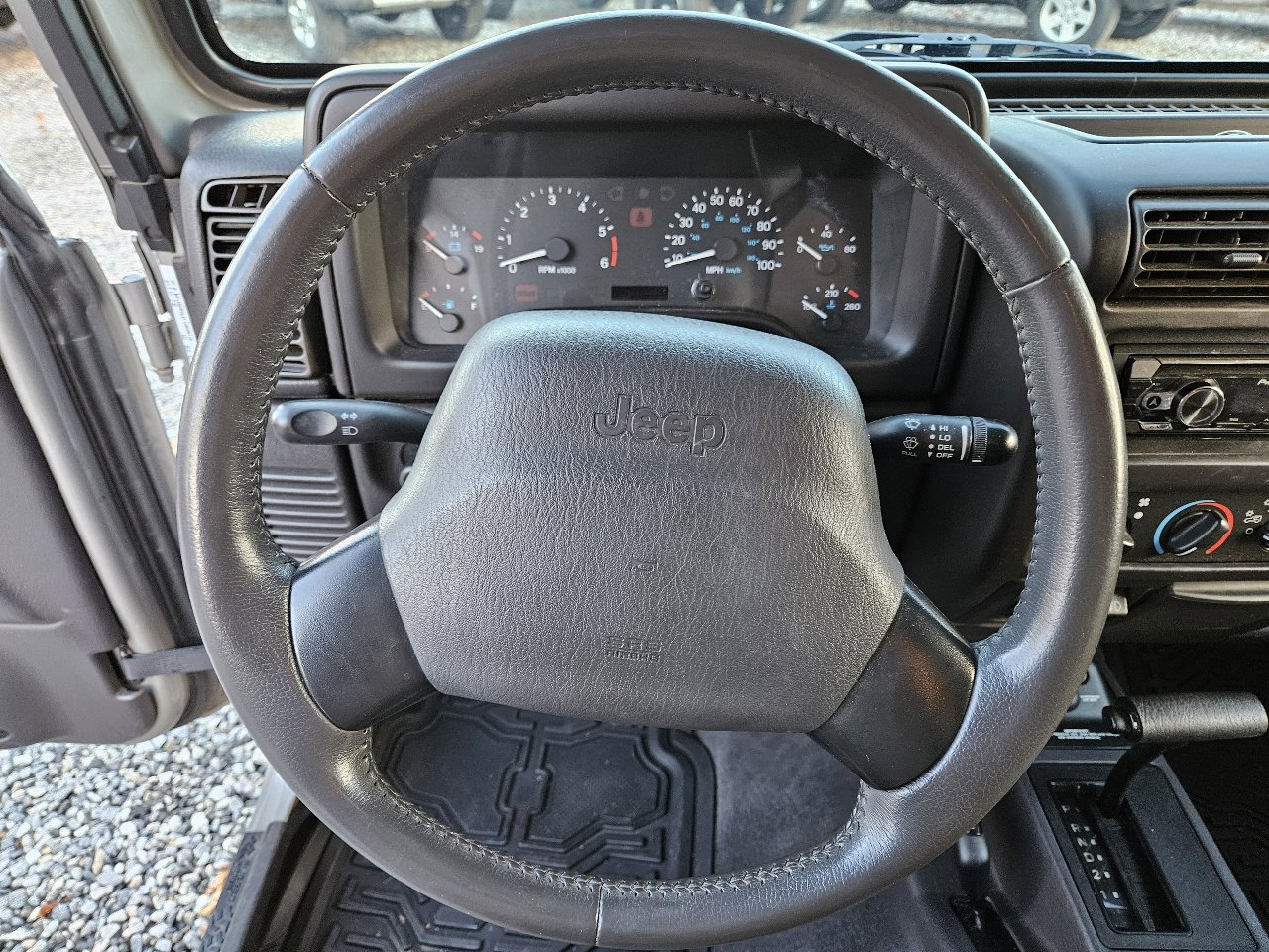 Used 2000 Jeep Wrangler Sport image 15