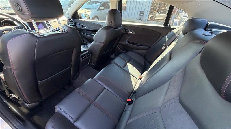 Used 2016 Chevrolet SS image 27