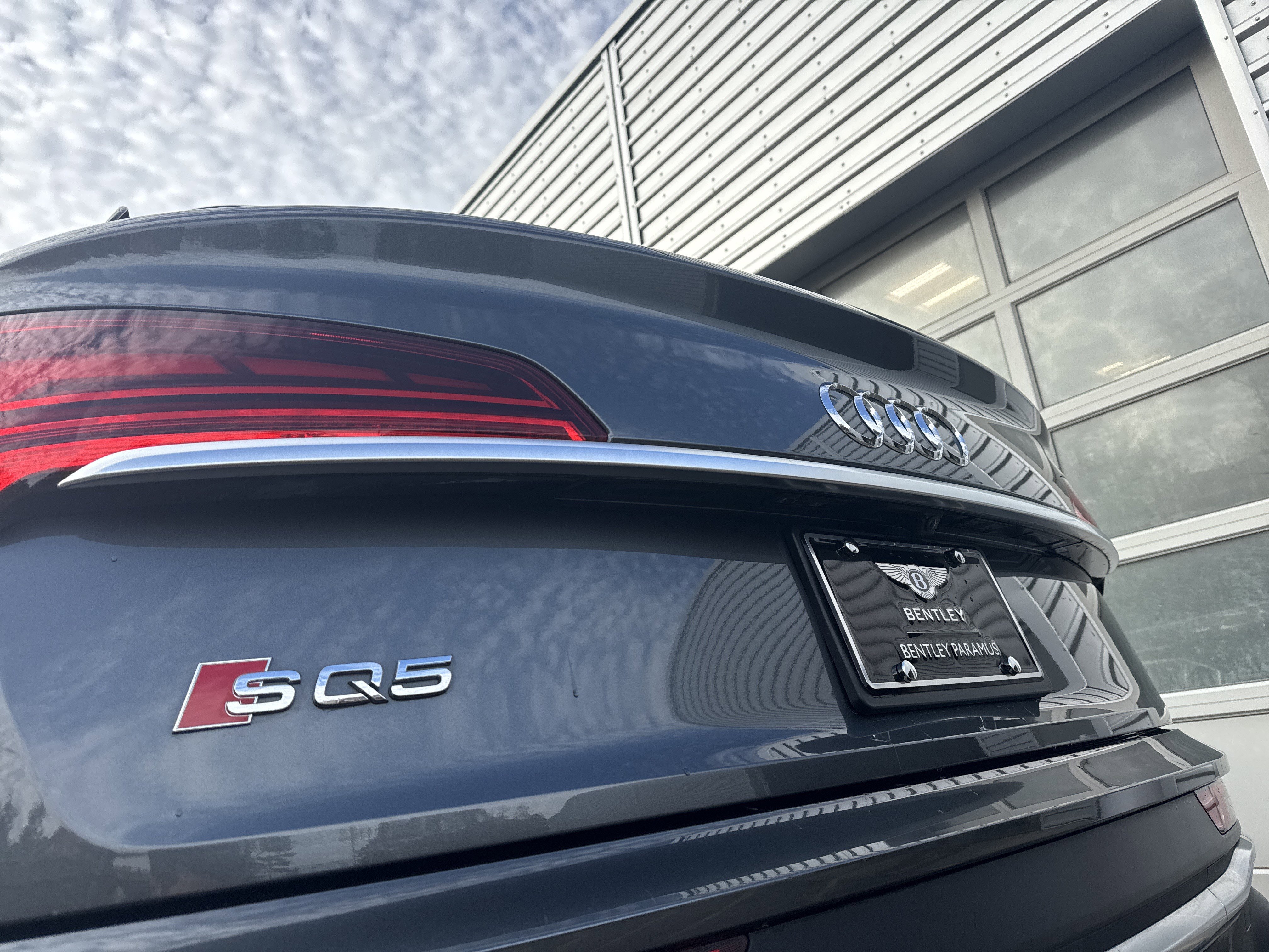 Used 2024 Audi SQ5 Premium Plus w/ Premium Plus Package image 26