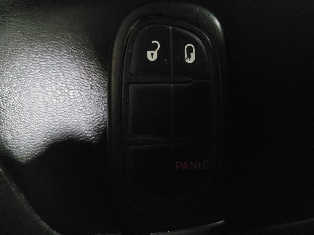 Used 2019 Jeep Cherokee Latitude Plus AWD/4WD image 32
