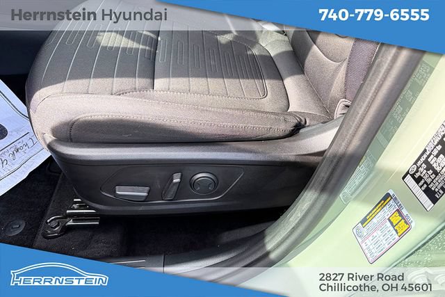 Certified 2023 Hyundai Santa Cruz SEL AWD/4WD image 16