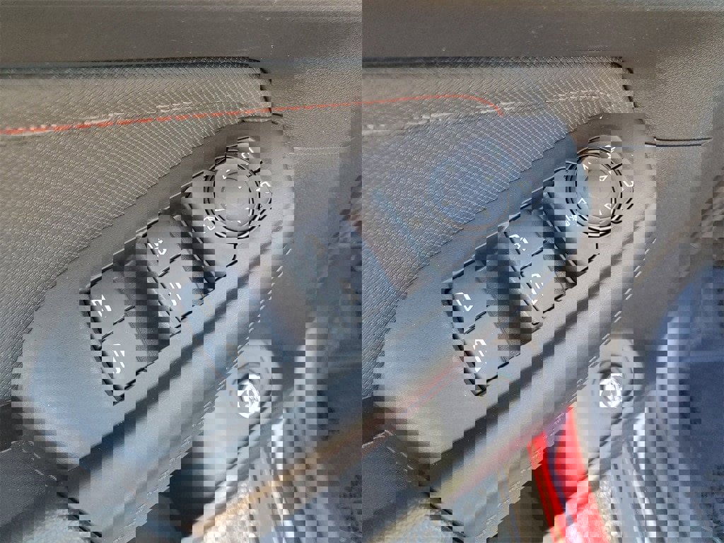 Used 2026 Chevrolet TrailBlazer RS w/ Convenience Package image 9