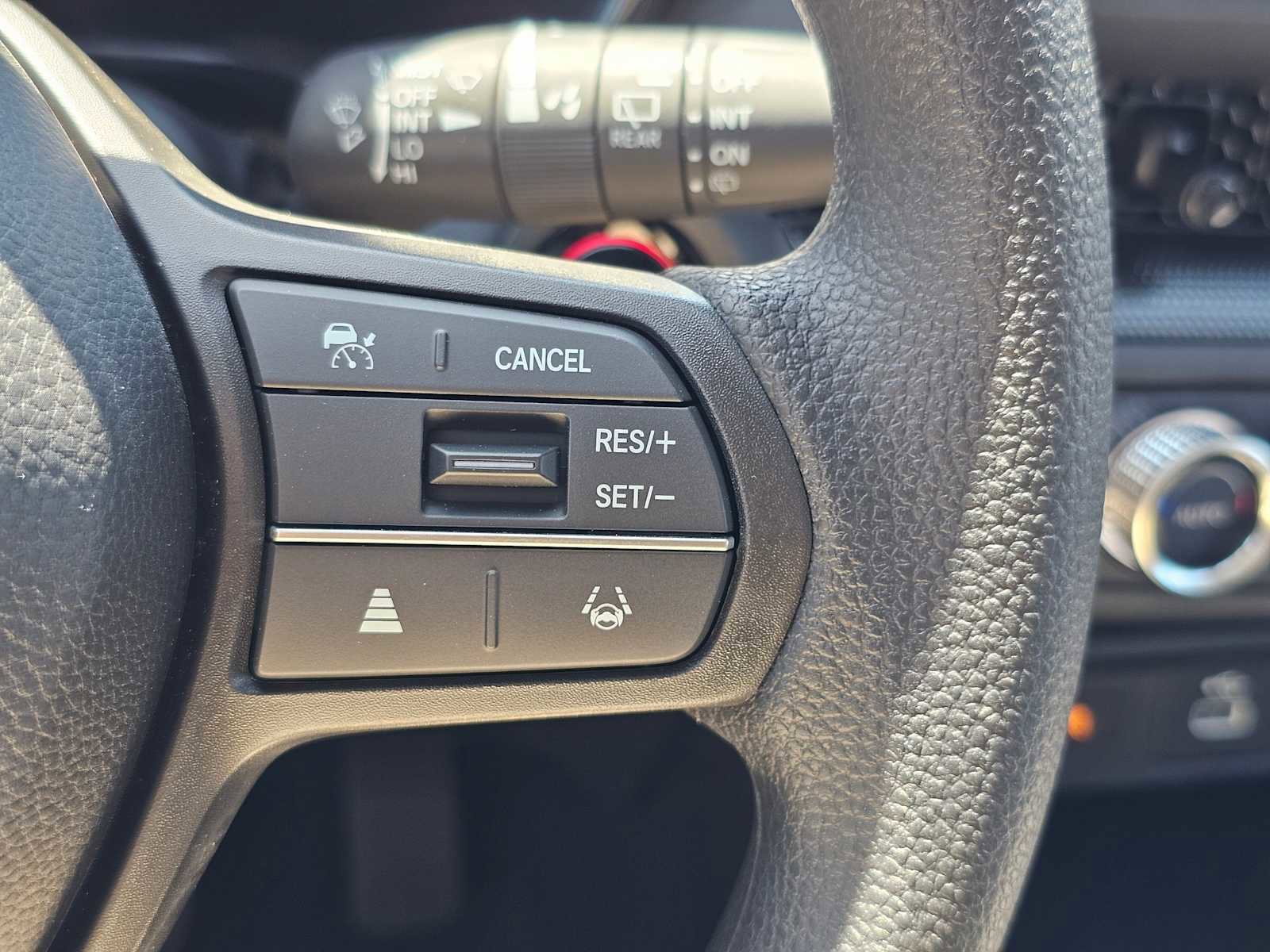 Used 2025 Honda CR-V EX image 30