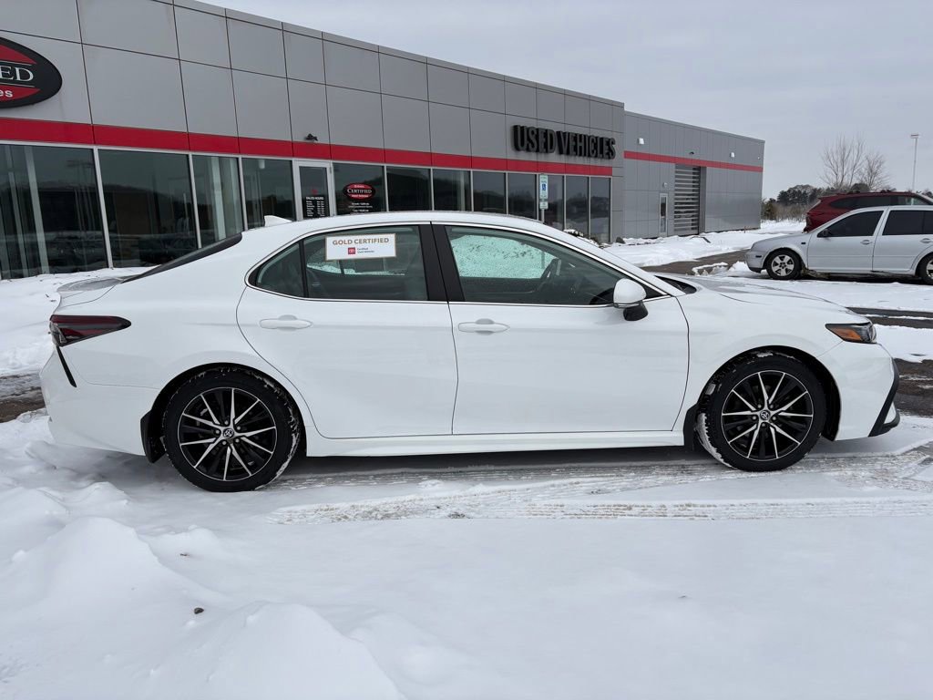 Certified 2023 Toyota Camry SE image 2