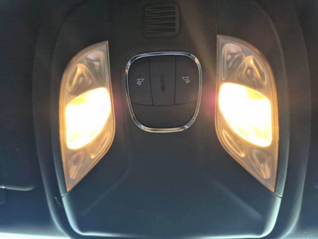 Used 2024 Jeep Compass Trailhawk image 25