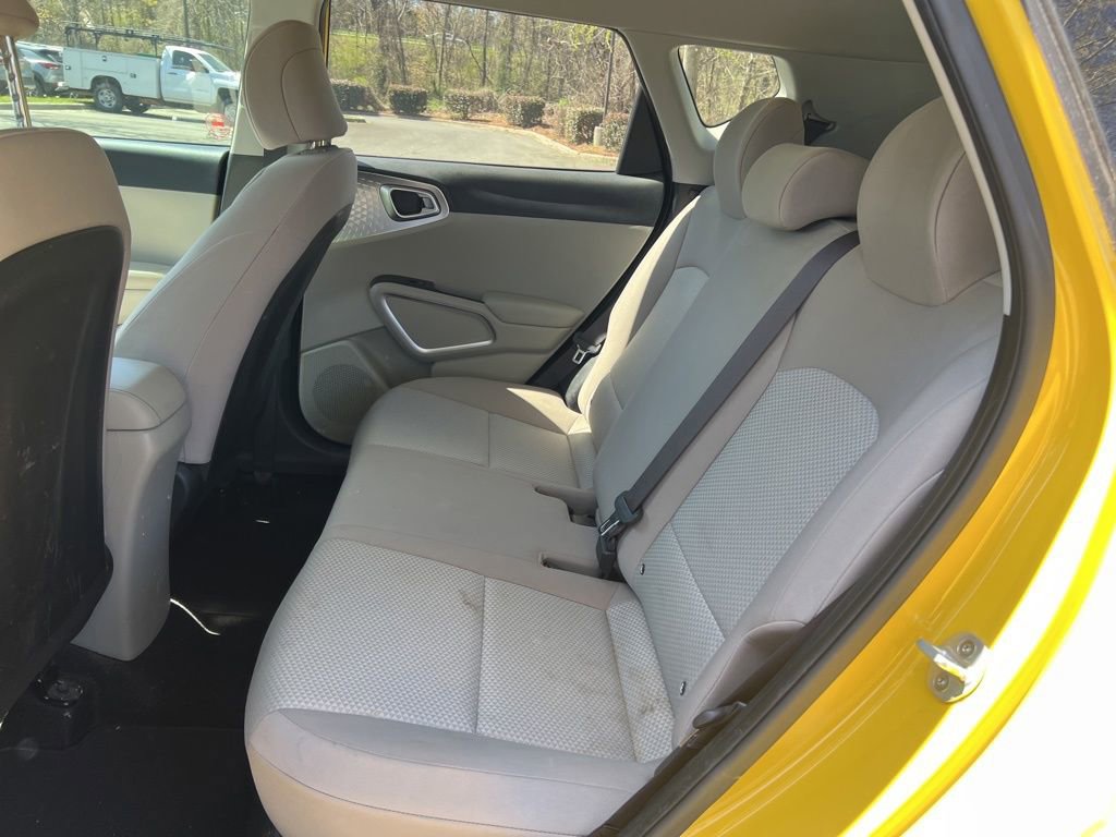 Used 2020 Kia Soul LX image 14