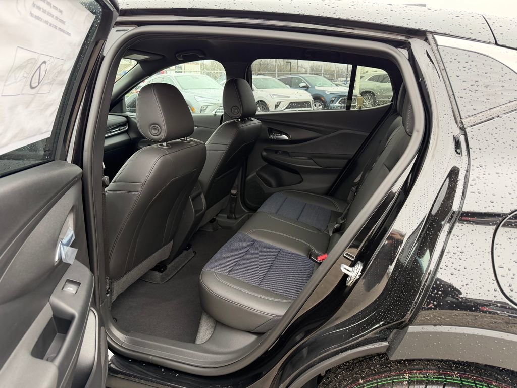 New 2026 Buick Envista Preferred FWD image 17