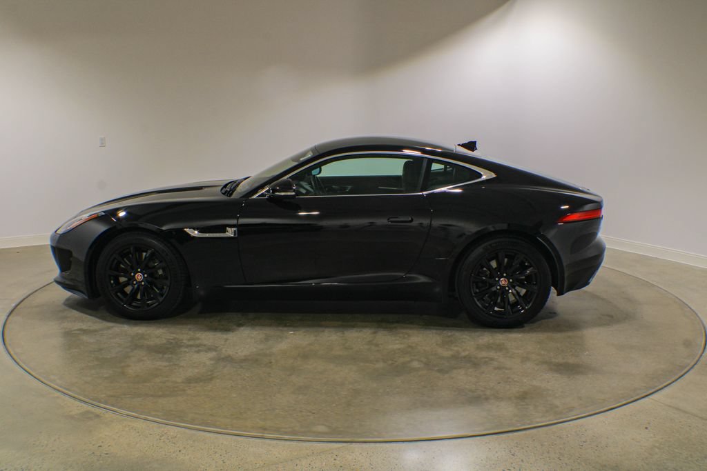Used 2017 Jaguar F-TYPE Coupe RWD image 3