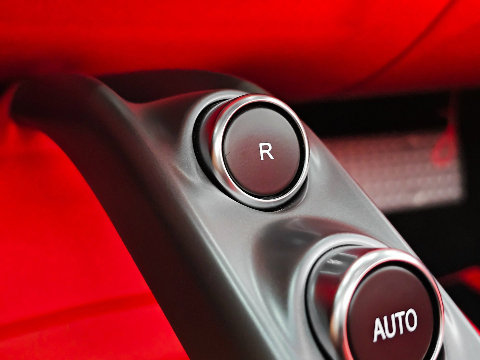 Used 2022 Ferrari 812 GTS image 46