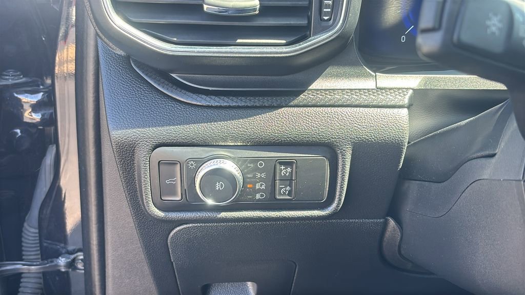 Used 2020 Ford Explorer ST w/ Premium Technology Package AWD/4WD image 15