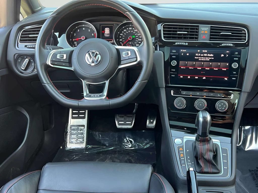 Used 2020 Volkswagen GTI SE FWD image 7