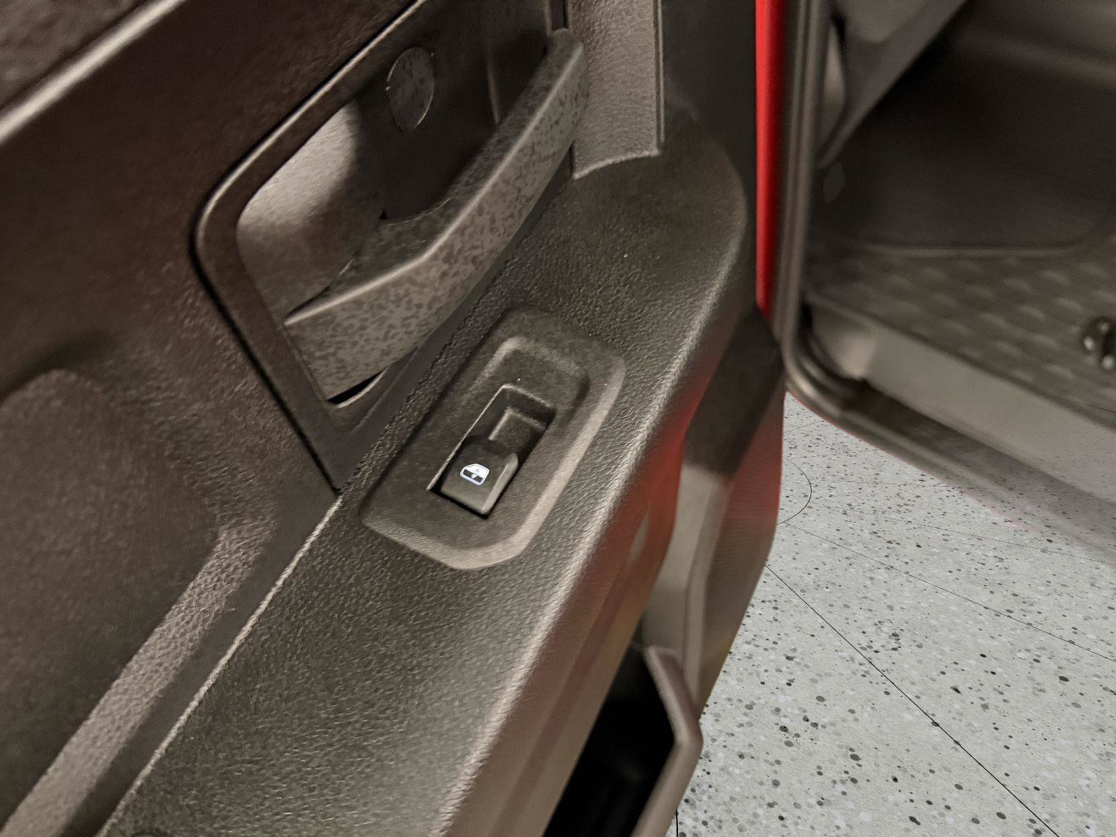 New 2026 RAM 2500 Tradesman AWD/4WD image 30