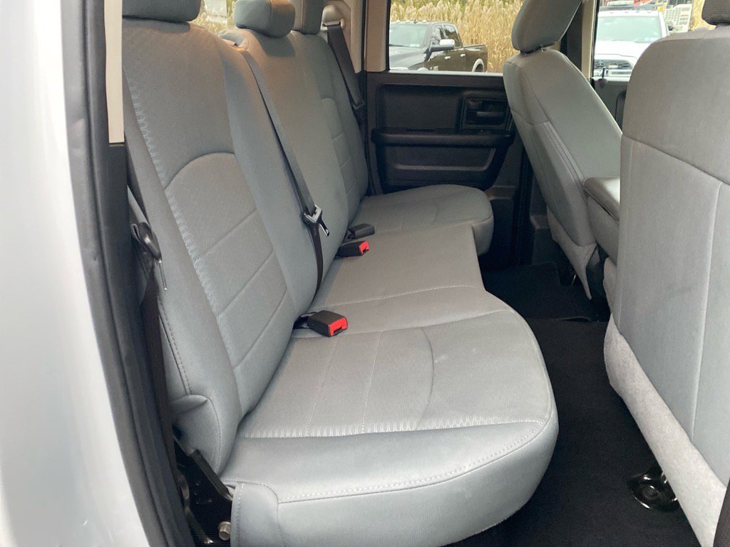 Used 2018 RAM 1500 Express w/ Express Value Package image 22