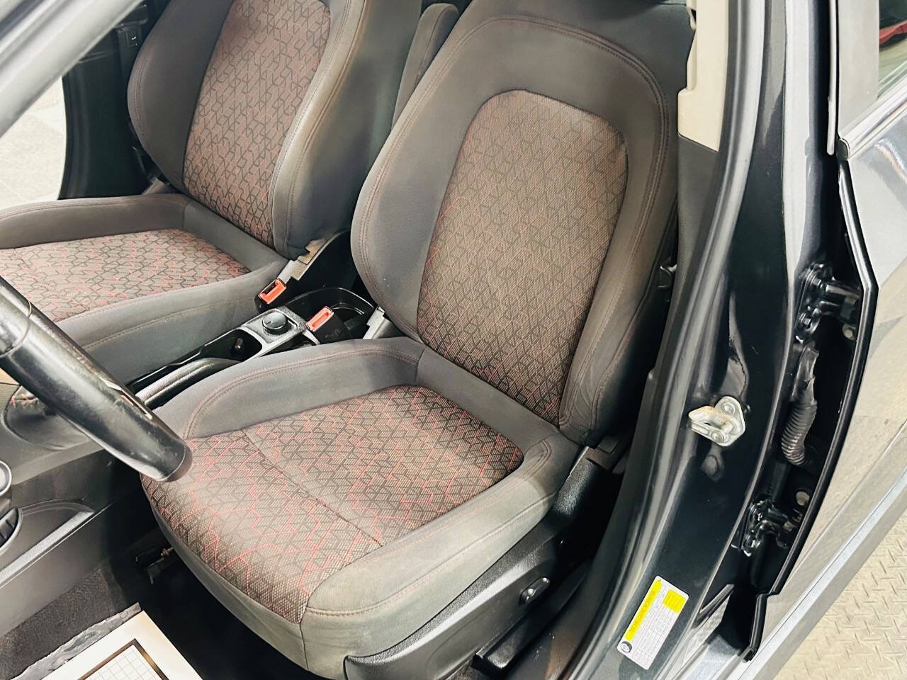 Used 2019 Chevrolet Sonic LT w/ Convenience Package FWD image 23
