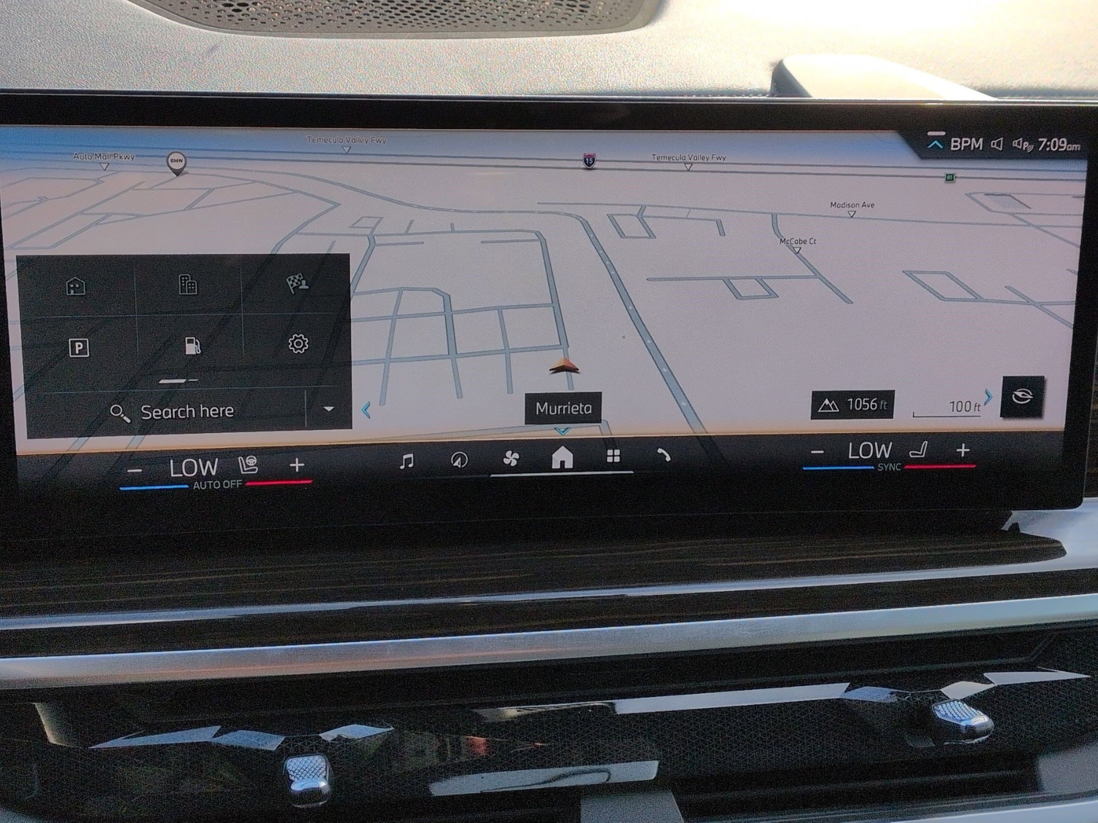 Used 2024 BMW X5 xDrive40i w/ M Sport Package image 24