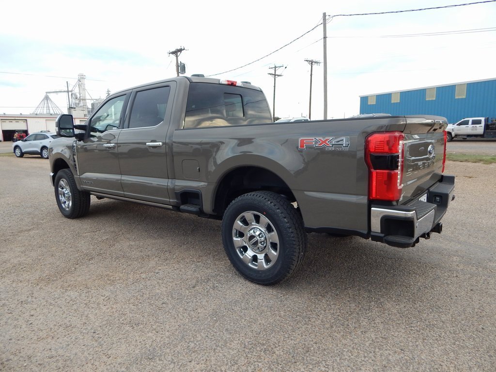 New 2026 Ford F250 4x4 Crew Cab Super Duty image 6