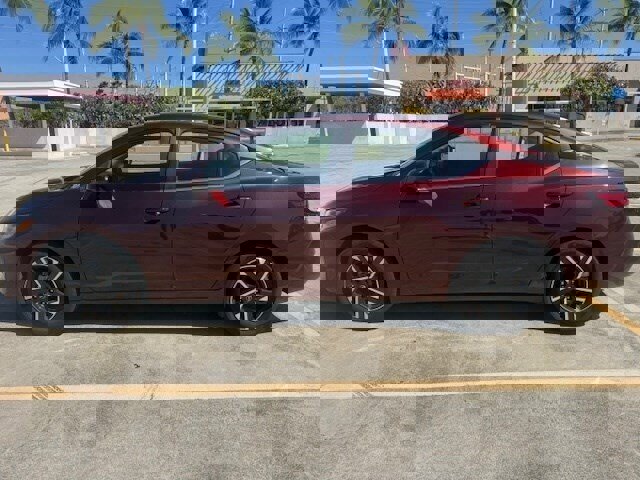 Used 2024 Nissan Sentra SV image 2