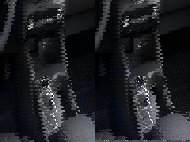 New 2025 Ford Escape SE w/ PHEV Premium Package image 15