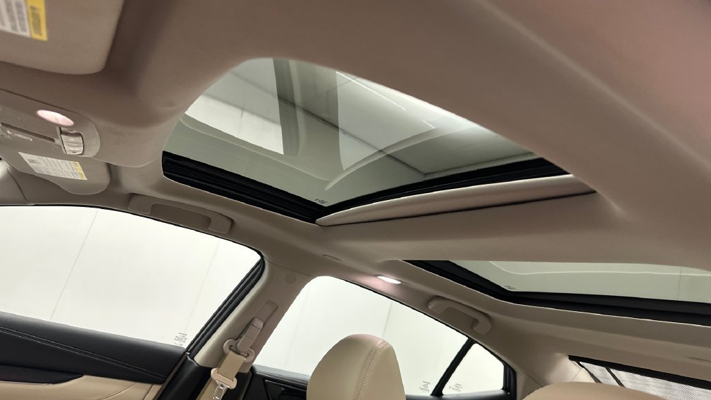 Certified 2021 Nissan Maxima Platinum w/ Sport Mat Group FWD image 18