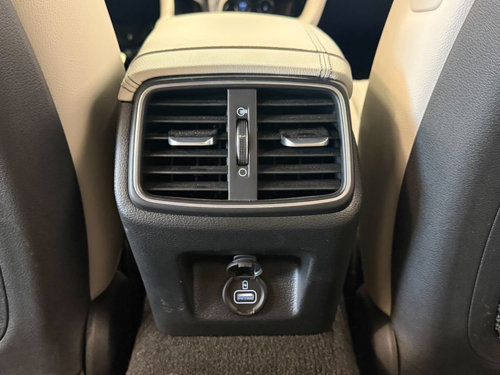 Used 2023 Genesis G70 2.0T w/ Sport Prestige Package RWD image 36