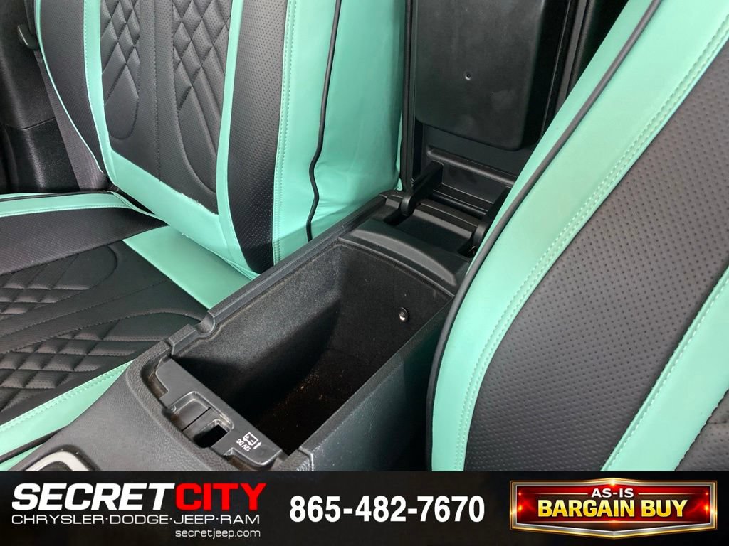 Used 2018 Jeep Grand Cherokee Laredo AWD/4WD image 25