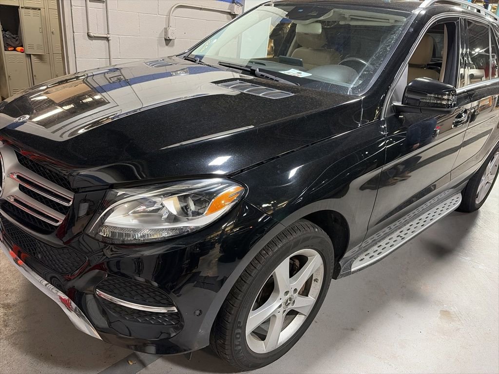 Used 2018 Mercedes-Benz GLE 350 4MATIC image 1