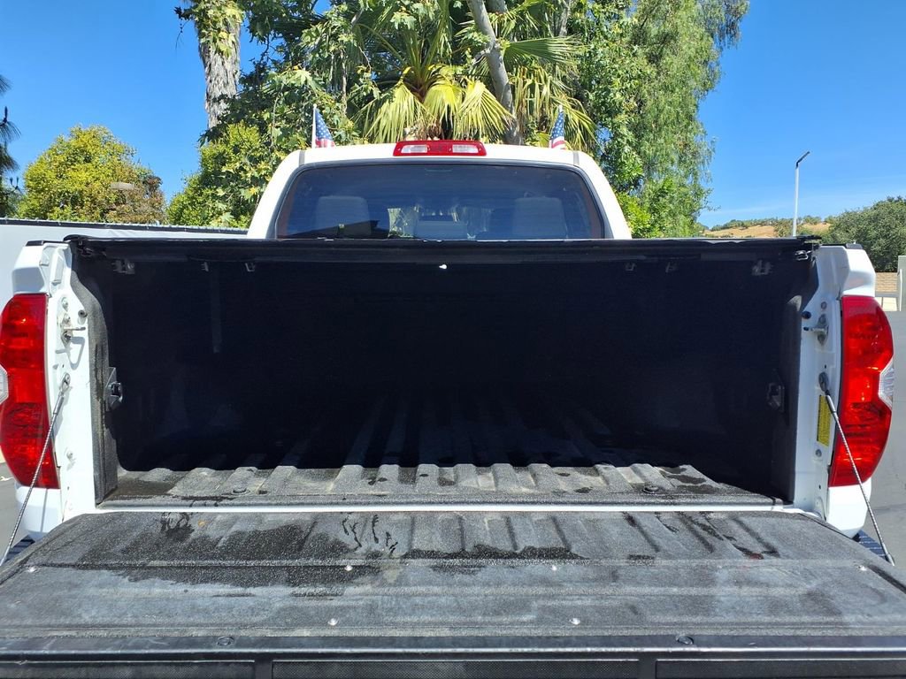 Certified 2017 Toyota Tundra SR5 w/ SR5 Upgrade Package image 8
