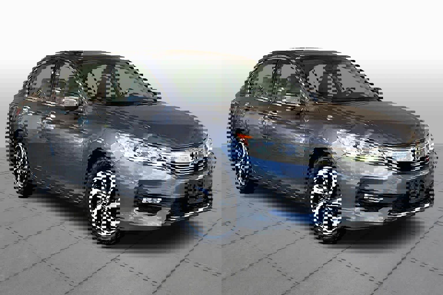 Used 2017 Honda Accord EX-L image 3