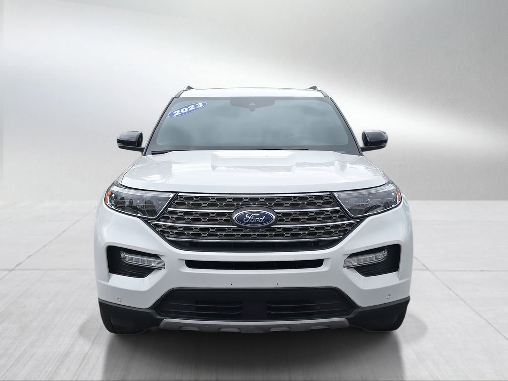 Used 2023 Ford Explorer King Ranch w/ Technology Package AWD/4WD image 8
