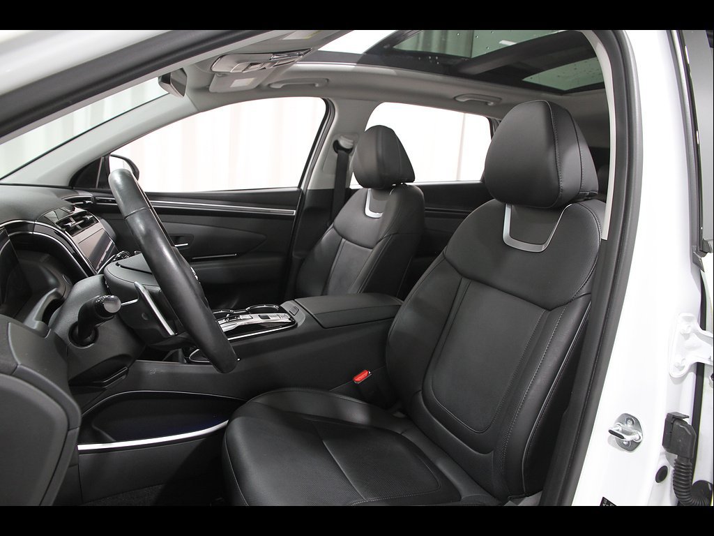 Certified 2023 Hyundai Tucson Limited AWD/4WD image 5