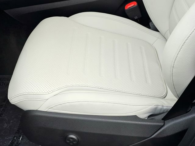 New 2026 Mercedes-Benz GLC 300 4MATIC image 17