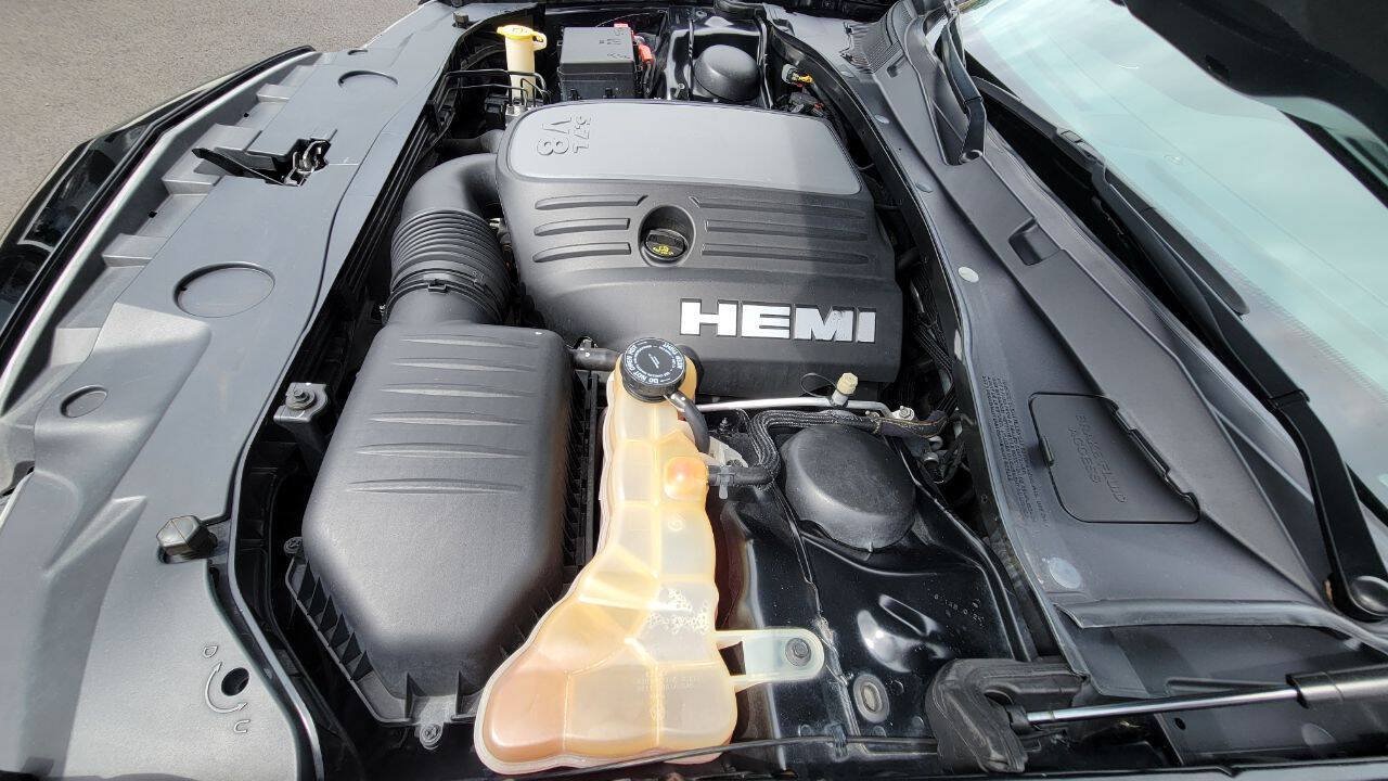 Used 2014 Dodge Charger R/T RWD image 32