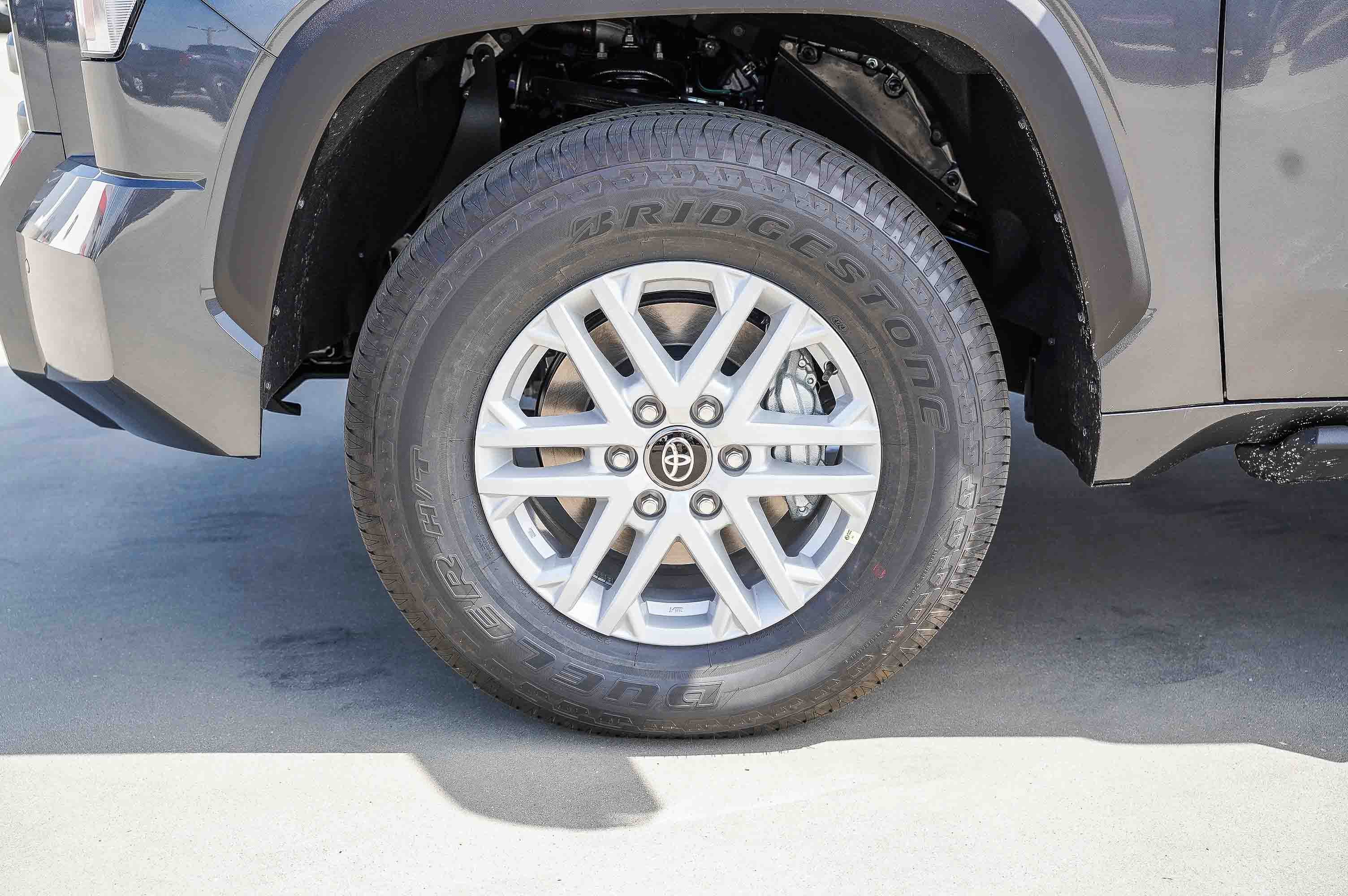New 2026 Toyota Tundra SR5 image 7