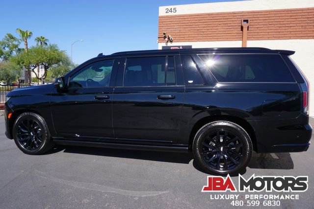 Used 2021 Cadillac Escalade ESV Sport w/ Driver Assist Tech Package image 81