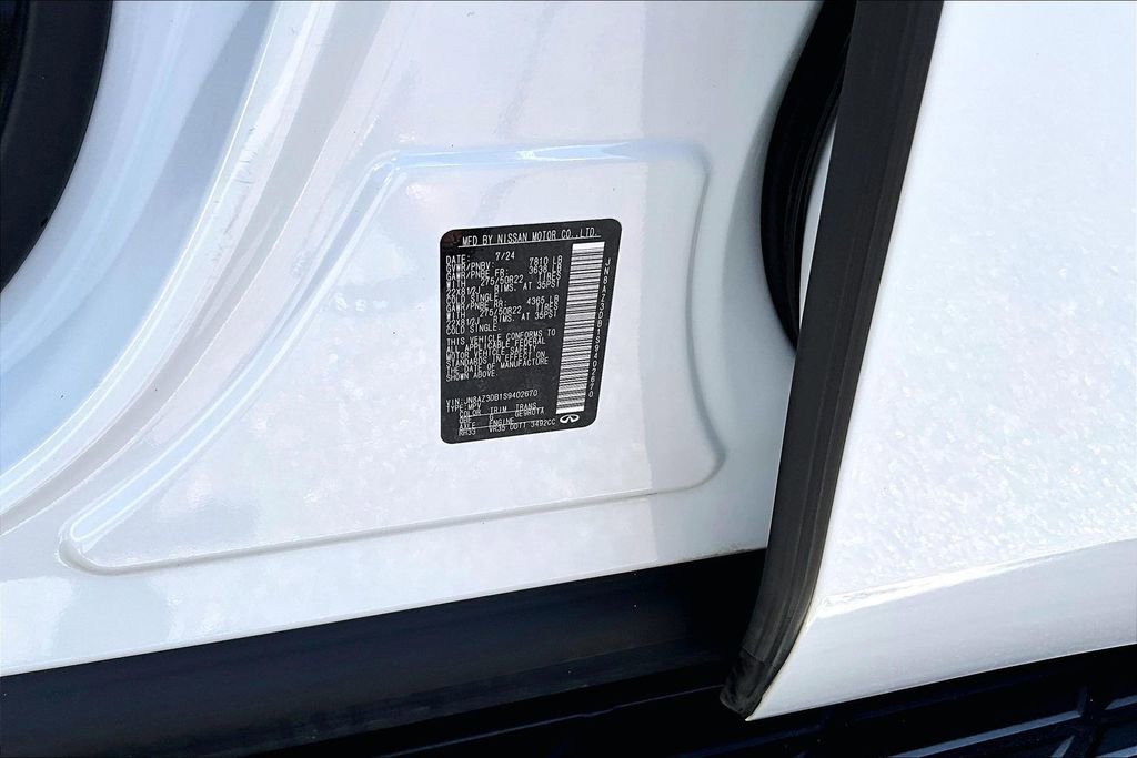 Certified 2025 INFINITI QX80 Sensory AWD/4WD image 46