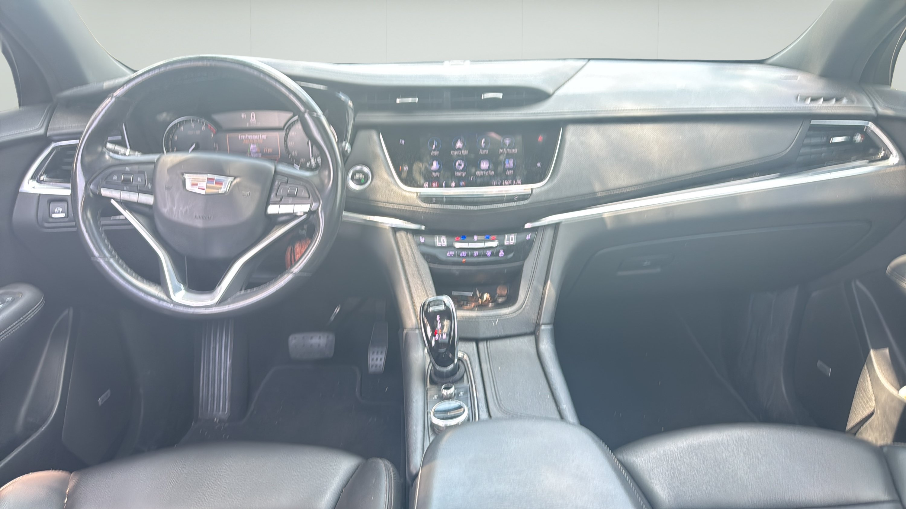 Used 2022 Cadillac XT6 Luxury FWD image 23