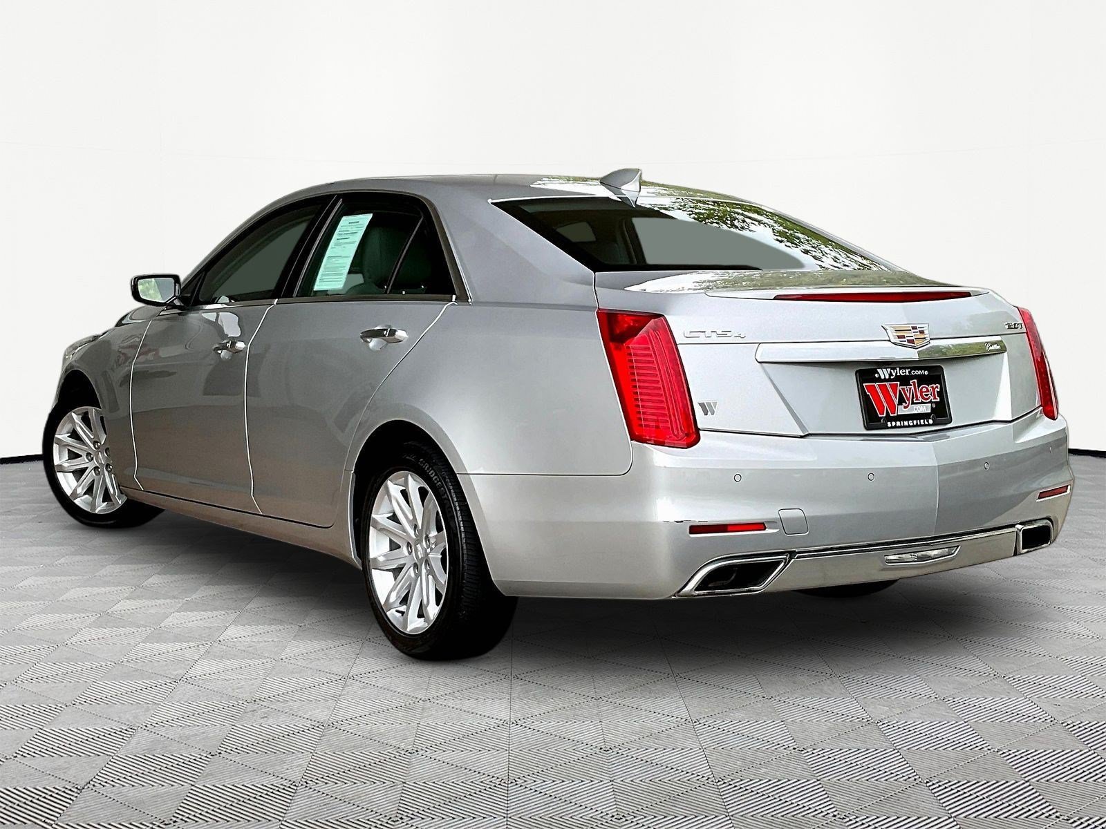 Used 2016 Cadillac CTS AWD Sedan image 4