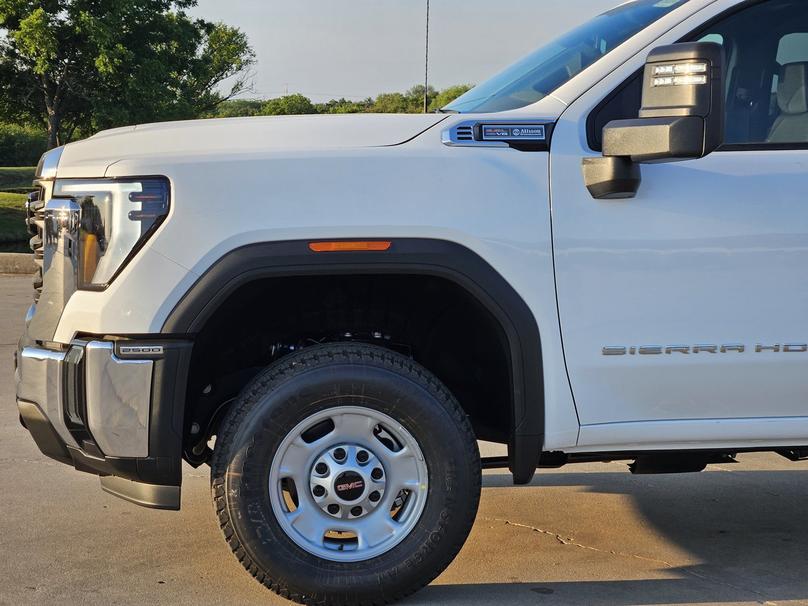 New 2026 GMC Sierra 2500 Pro w/ Convenience Package AWD/4WD image 6