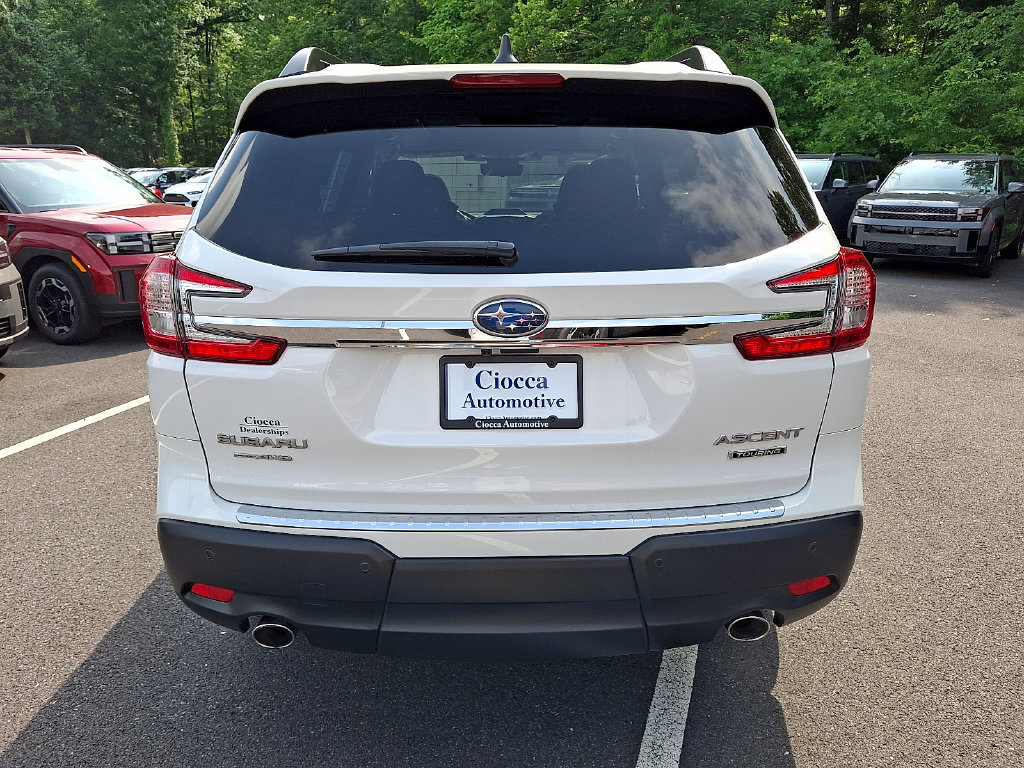Used 2025 Subaru Ascent Touring w/ Popular Package #2 AWD/4WD image 5
