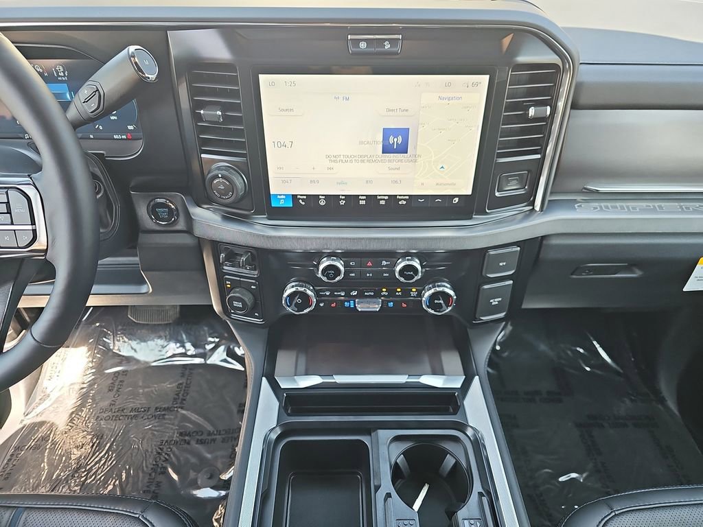 New 2026 Ford F350 Platinum w/ FX4 Off-Road Package image 19