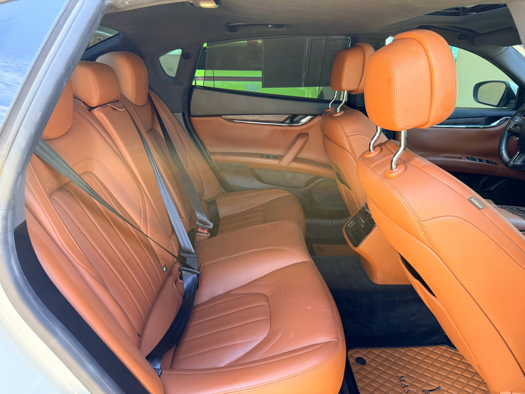 Used 2018 Maserati Quattroporte S Q4 AWD/4WD image 26